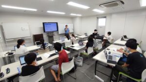 コードオブジーニアスのキャンプ
